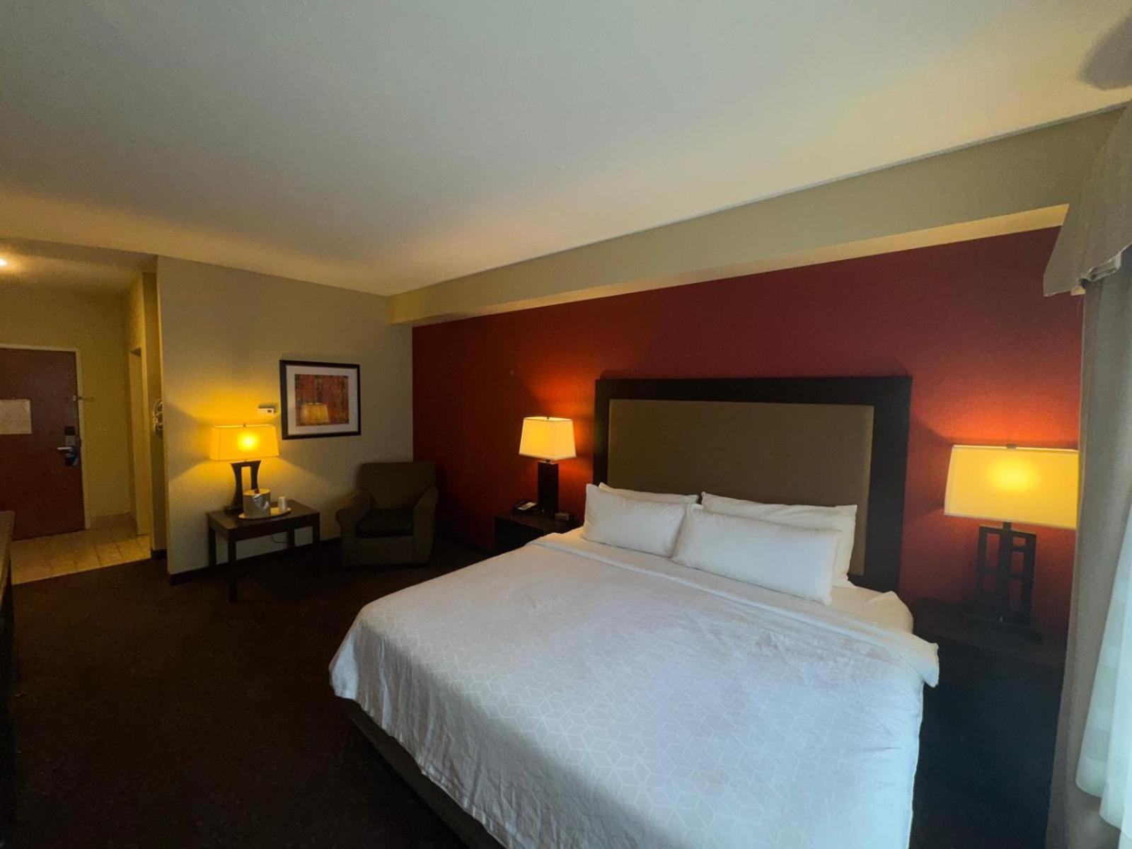 Hotel Wyndham Garden Anchorage Airport Exterior foto